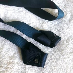 Lululemon deep teal mat strap